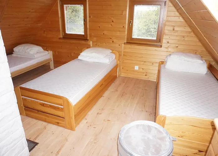 Osada Swierkowa Chata Kopalino