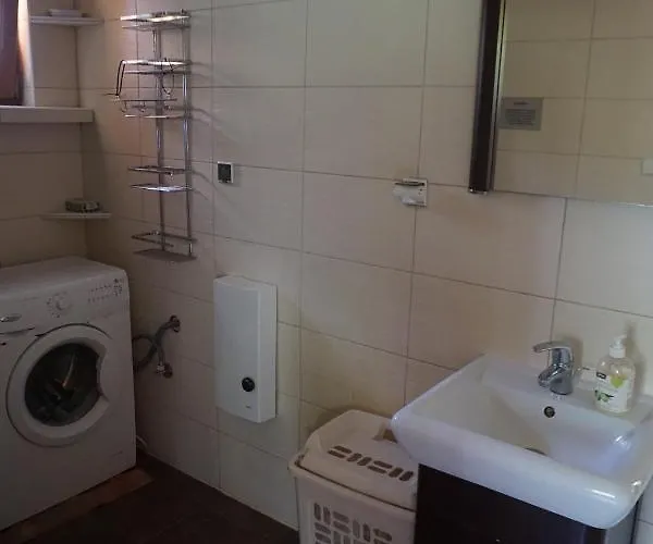 Osada Swierkowa Chata