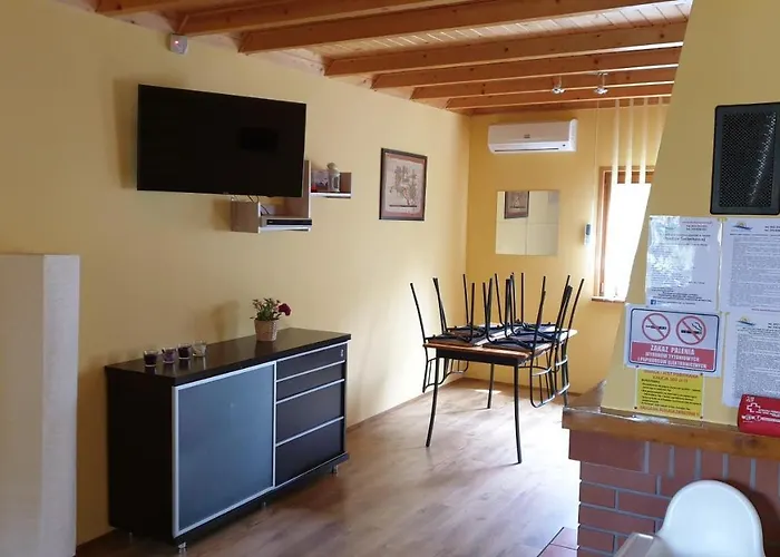 Osada Swierkowa Chata Kopalino